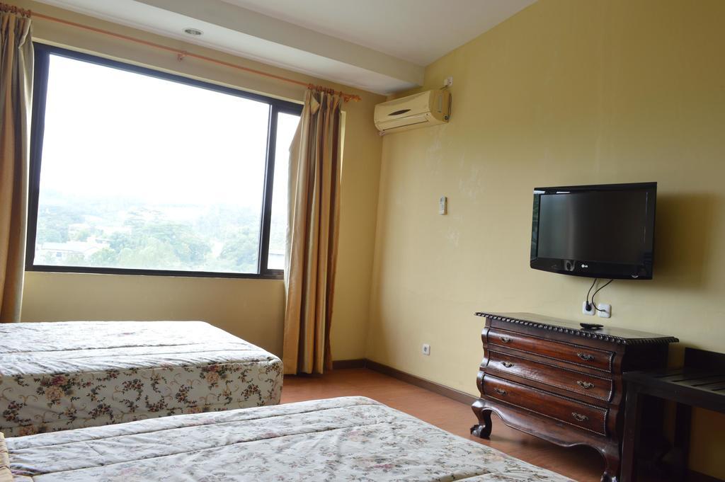 Green Wattana Hotel Sentul Bogor Exterior photo